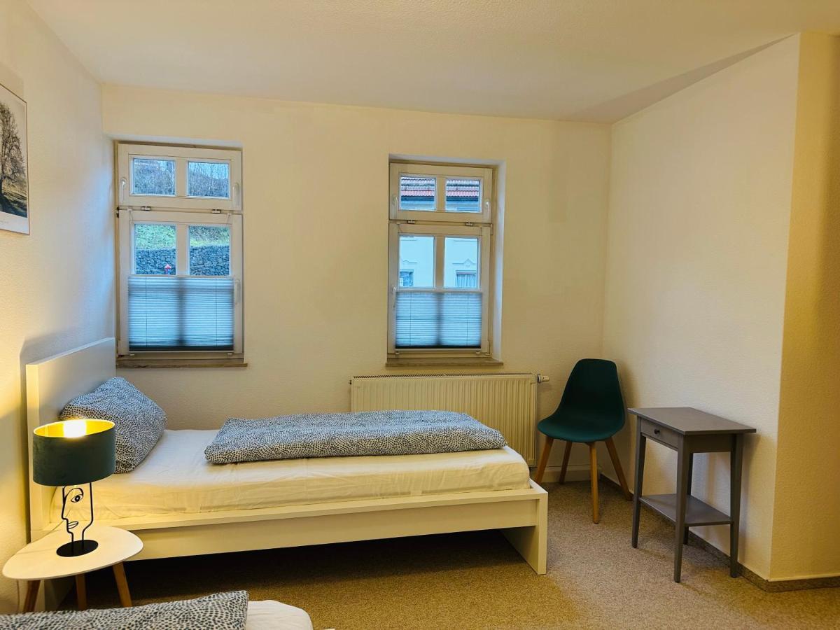 Apartments Dombergblick - Suhl, Stadtmitte Bagian luar foto